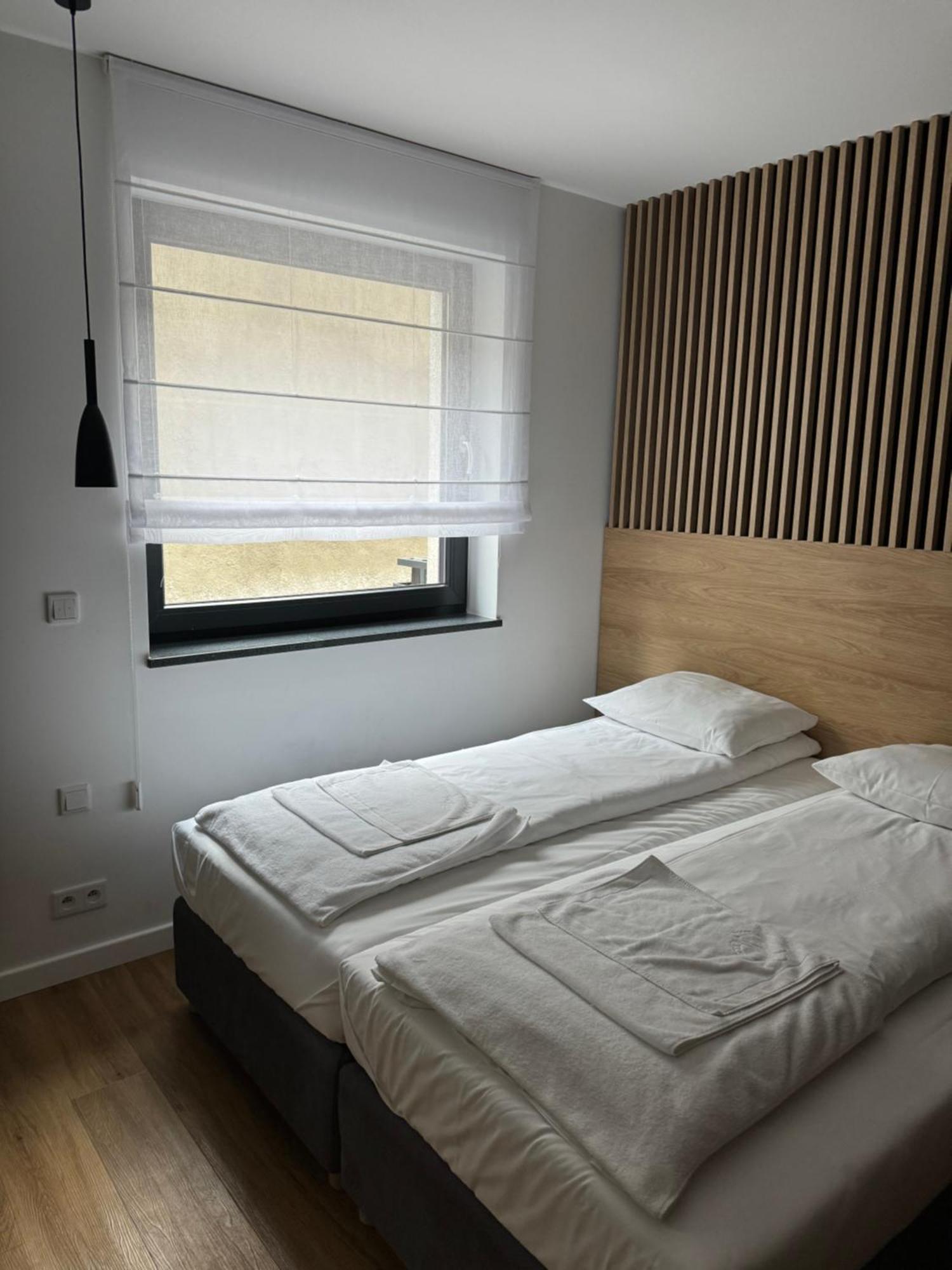 Apart House, Tylna 20 Zielona Góra Exterior foto